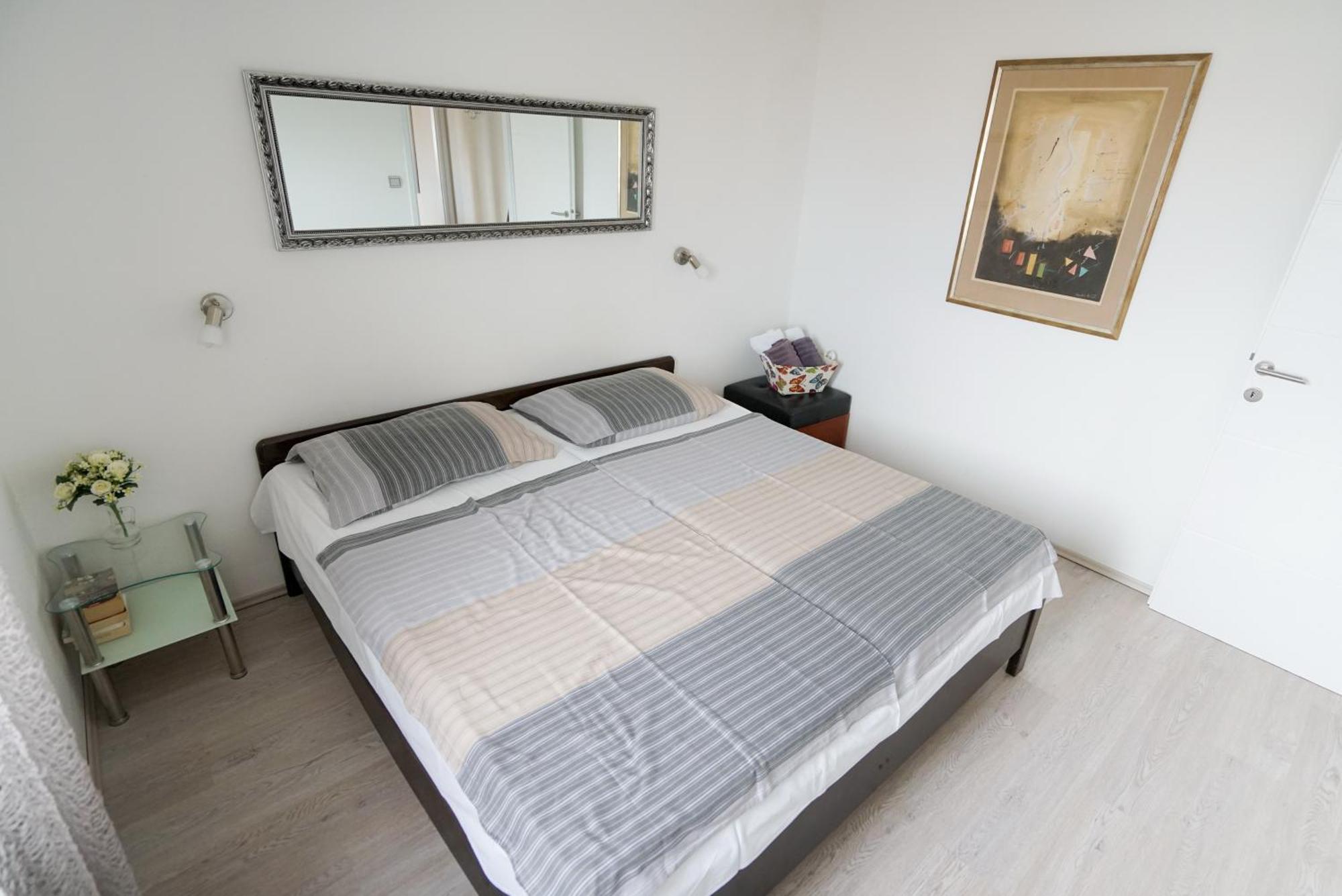Apartments Osljak Преко Екстер'єр фото