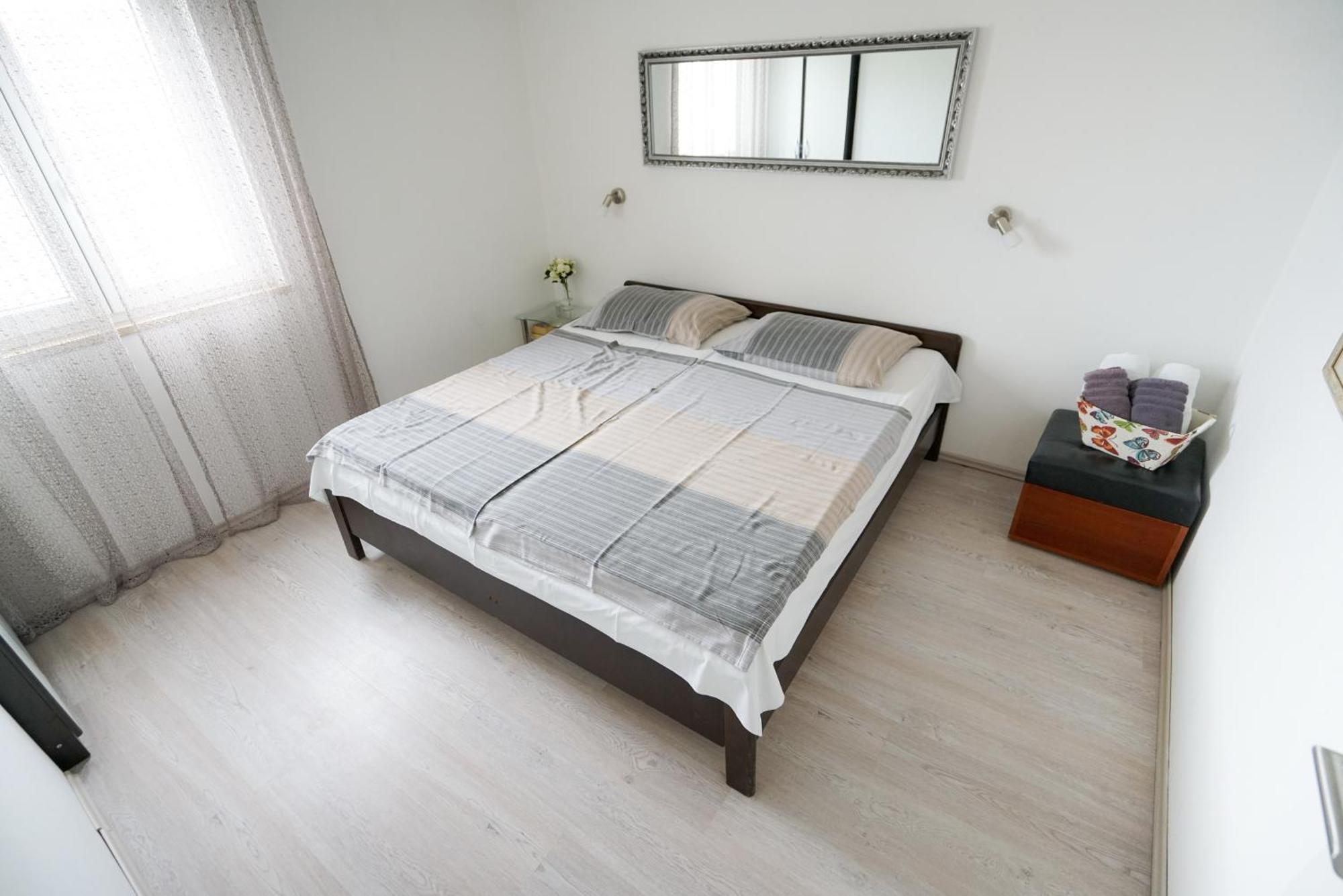 Apartments Osljak Преко Екстер'єр фото