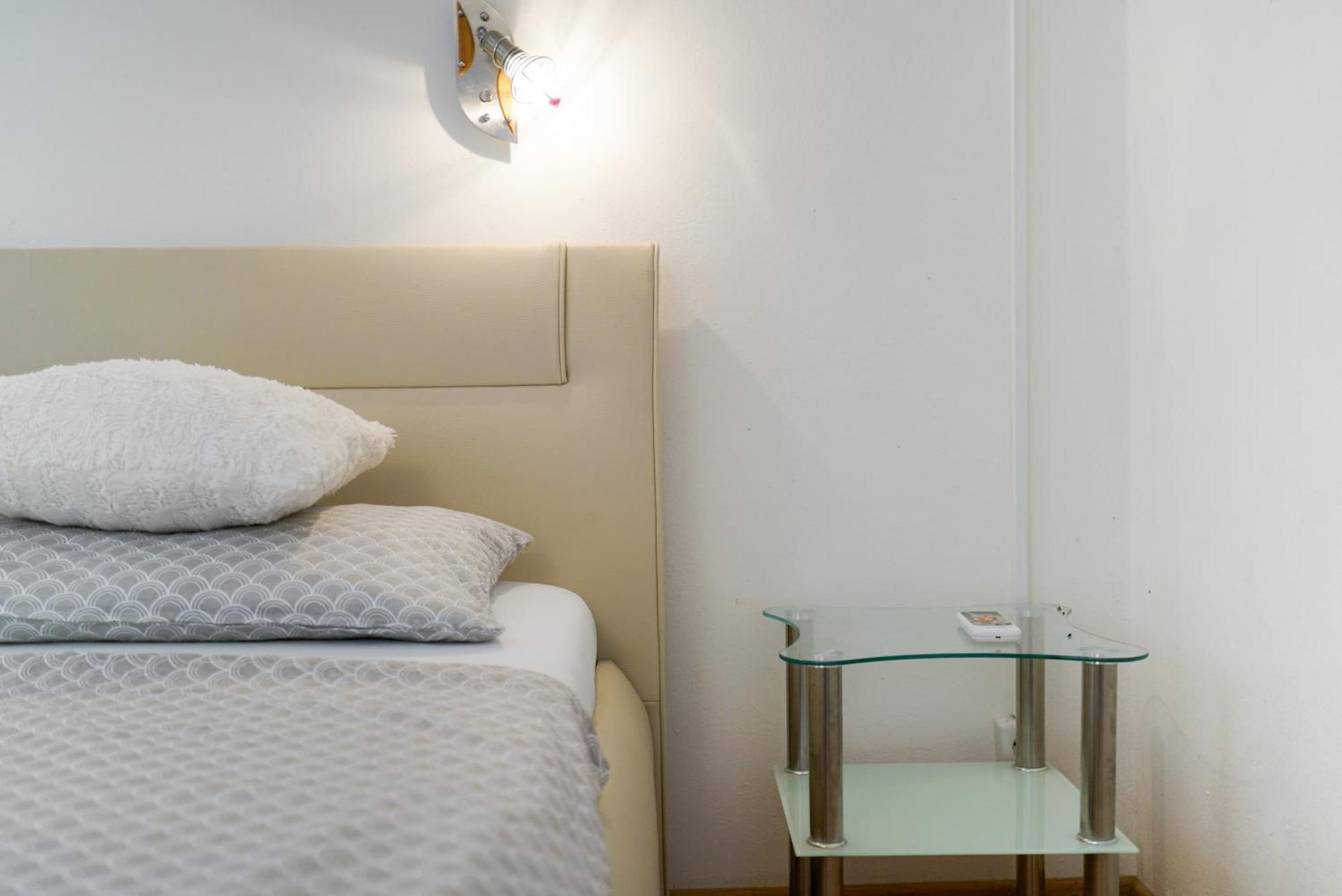 Apartments Osljak Преко Екстер'єр фото