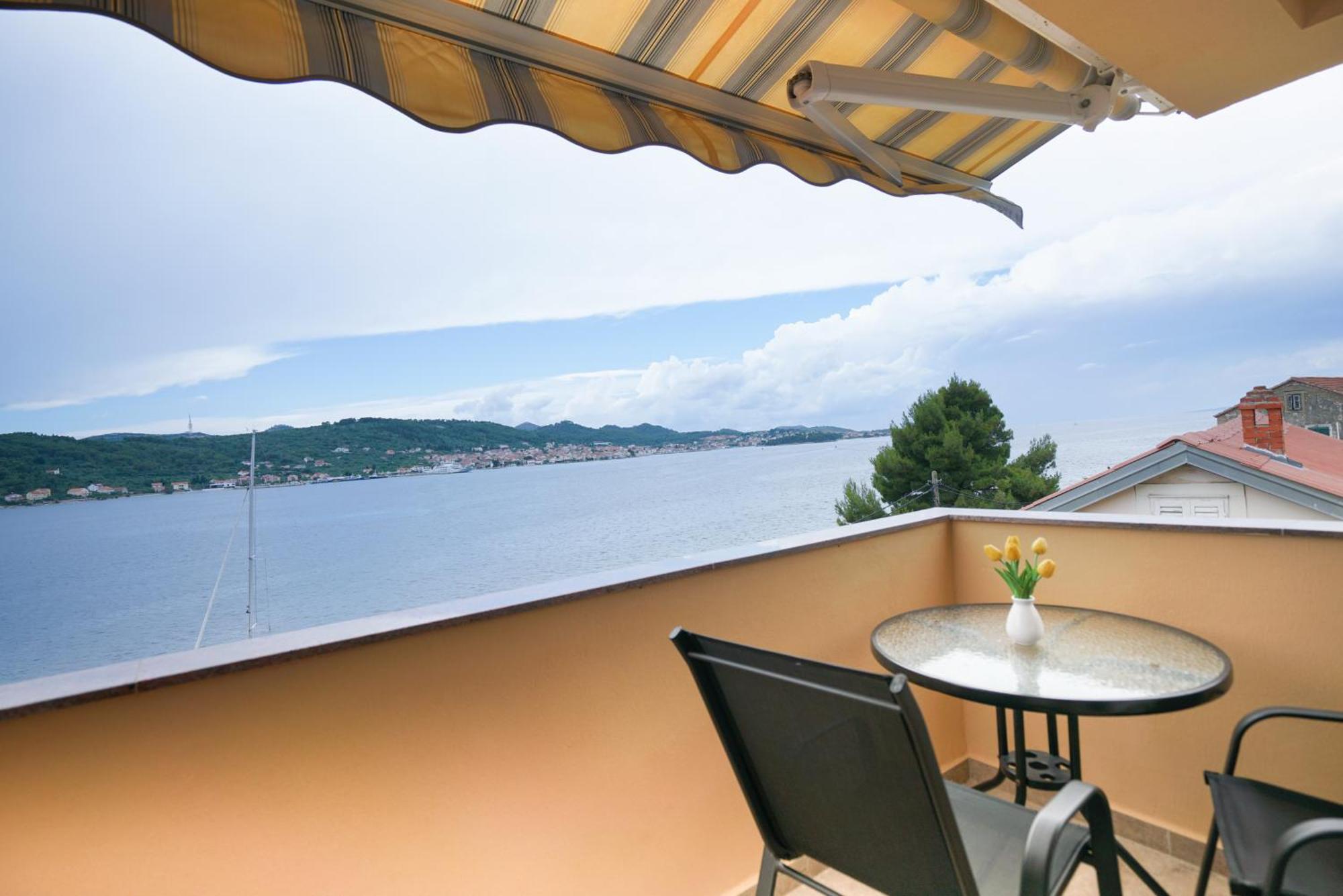 Apartments Osljak Преко Екстер'єр фото